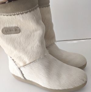 Tecnica White Goat Fur Winters Boots sz 37 us 6.5